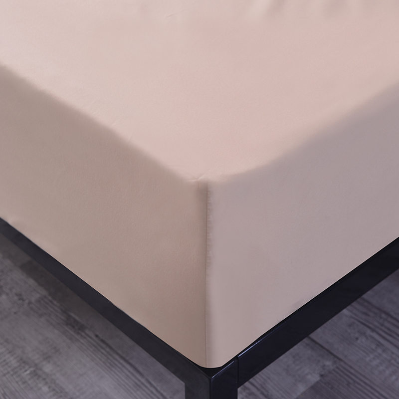 Klassisches, atmungsaktives, maschinenwaschbares Satin-Bettlaken-Set mit 4 Stück