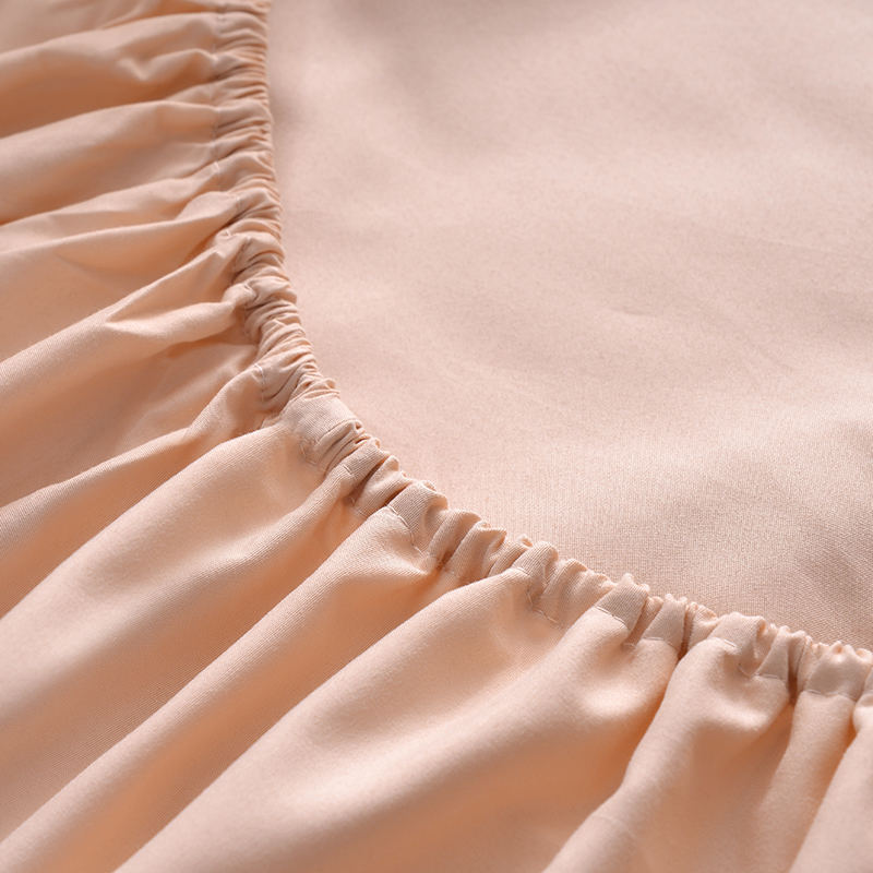 Klassisches, atmungsaktives, maschinenwaschbares Satin-Bettlaken-Set mit 4 Stück